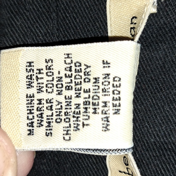 EUC Bechamel Woman's Button Down Shirt - Picture 4 of 8